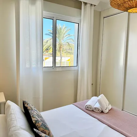 Banana Front Line Iii - Eaw Homes Marbella