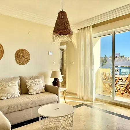Banana Front Line Iii - Eaw Homes Marbella